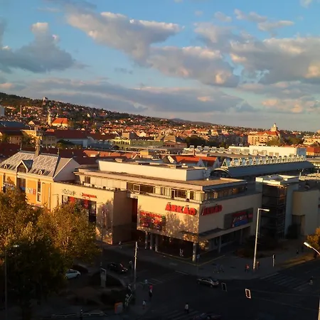 Dina Apartman * Beci