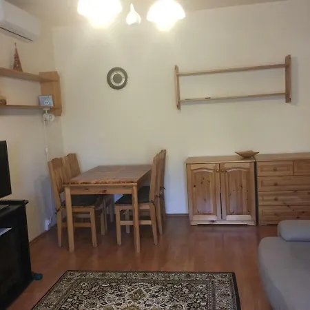 Homestay szállás Dina Apartman